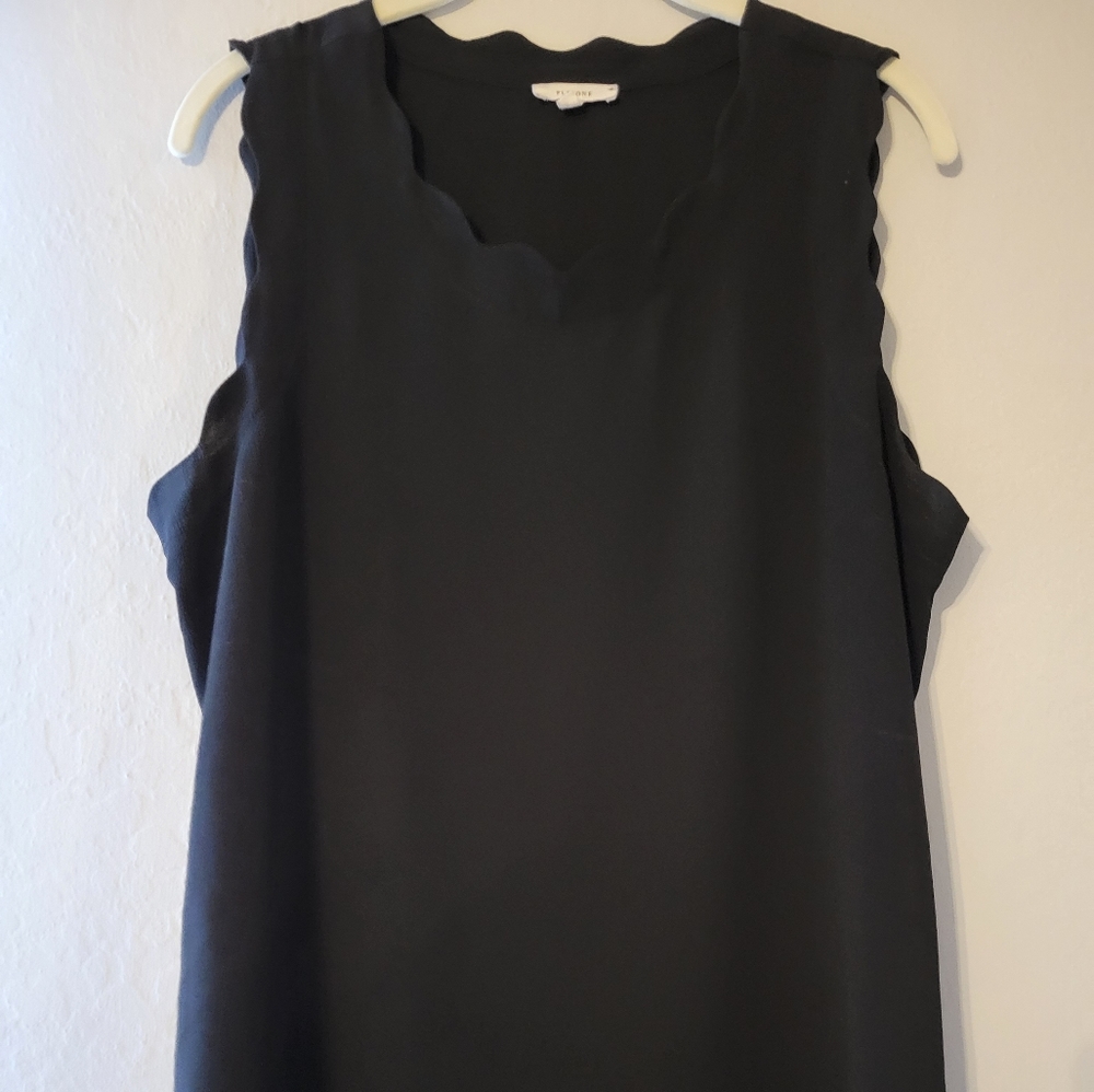 Women's Size large Tank
